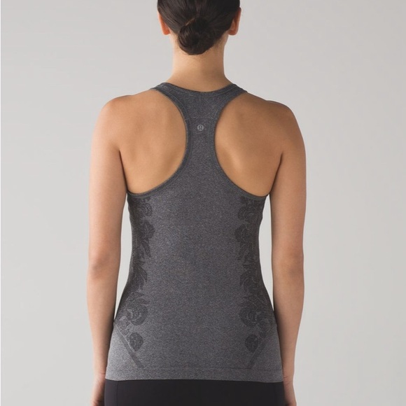 Lululemon‎ Swiftly Tech Racerback Size 8 - Picture 2 of 10